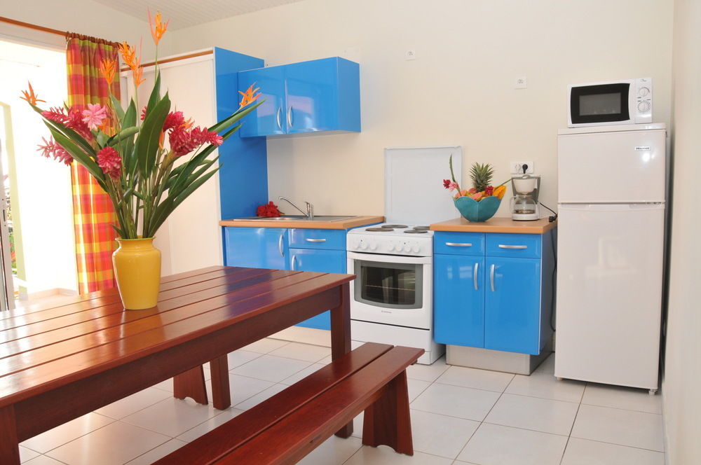 Hotel Village Pomme Cannelle 3 Etoiles Le Precheur Εξωτερικό φωτογραφία