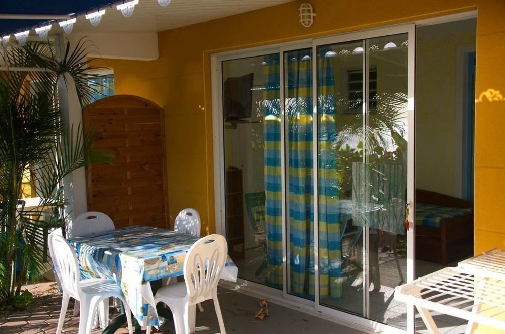 Hotel Village Pomme Cannelle 3 Etoiles Le Precheur Εξωτερικό φωτογραφία